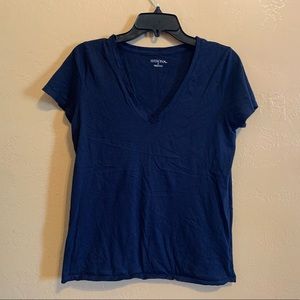 Merona 100% cotton Navy vneck tee size medium